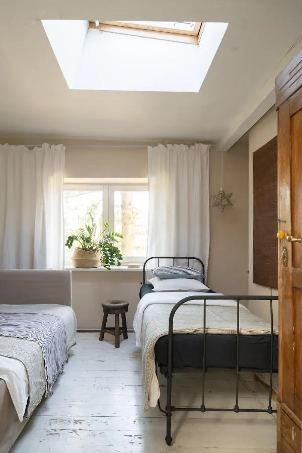 White Loft Stare Bielany Vintage Slow Warsaw Apartment