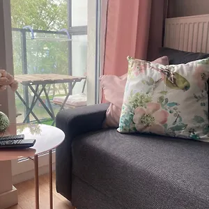 Apartament Airport Kl21 - Air Condition & Free Parking, Warszawa
